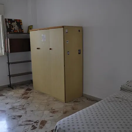 Room's Cappuccini Πανσιόν